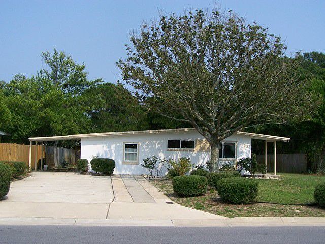 Curb View