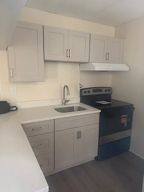 2 bed, 925 sqft, $1,695 — Photo 2