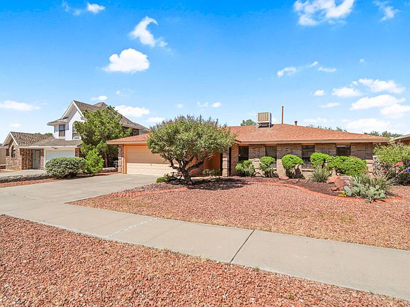 2nd image of 721 Bluff Canyon Cir