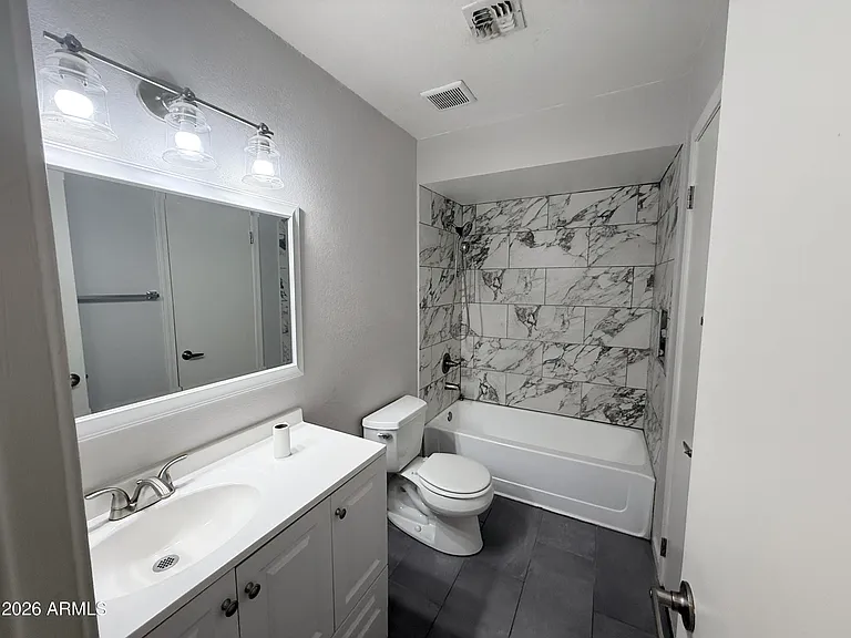 19820 N 13th Ave #206 — Photo 14