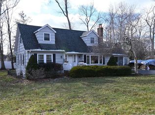 2 Park Ave, Port Jefferson, NY 11777