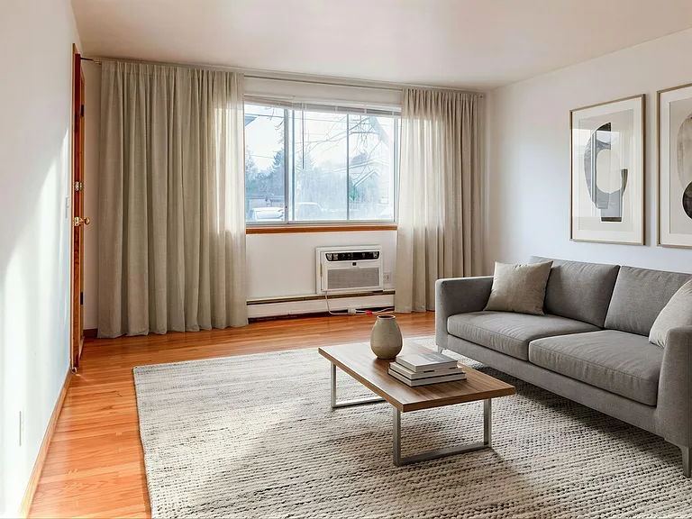 1409 Trailsway Living Room | VIRTUALLY STAGED