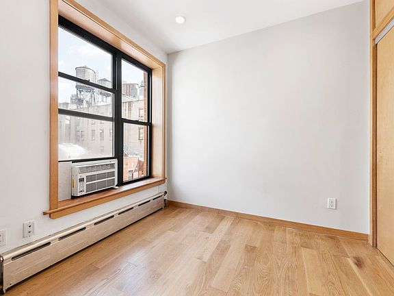 4th image of 111 Mott St #21A