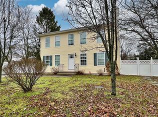 536 Hampton Ave, Bellport, NY 11713