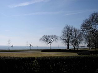 583 Lakeshore, Grosse Pte Shrs, MI 48236