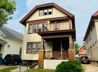 1313 N 25th St #1315, Milwaukee, WI 53205