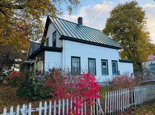 13 Prospect St, Bellows Falls, VT 05101