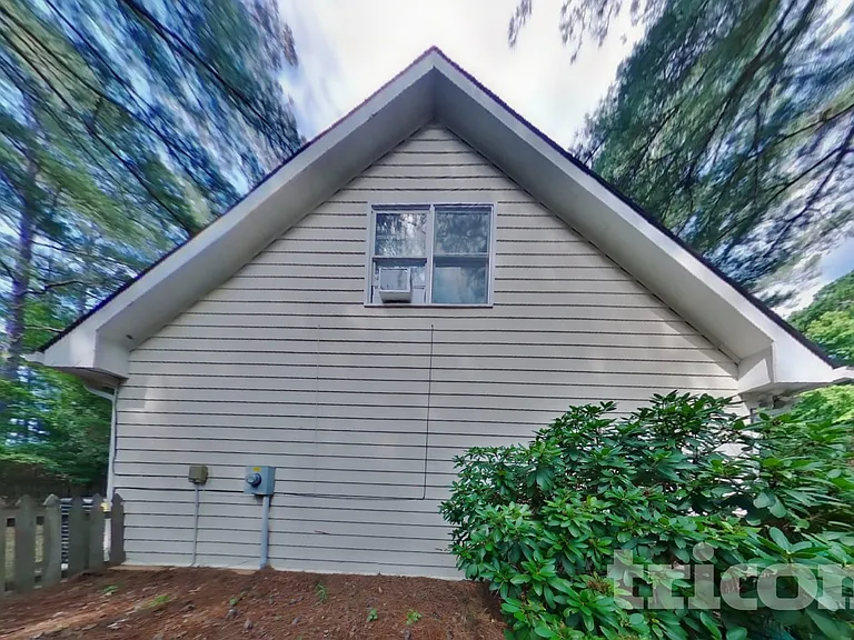 1911 Kevin Dr SE — Photo 16