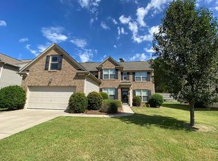 38 Kelsey Glen Ln, Simpsonville, SC 29681