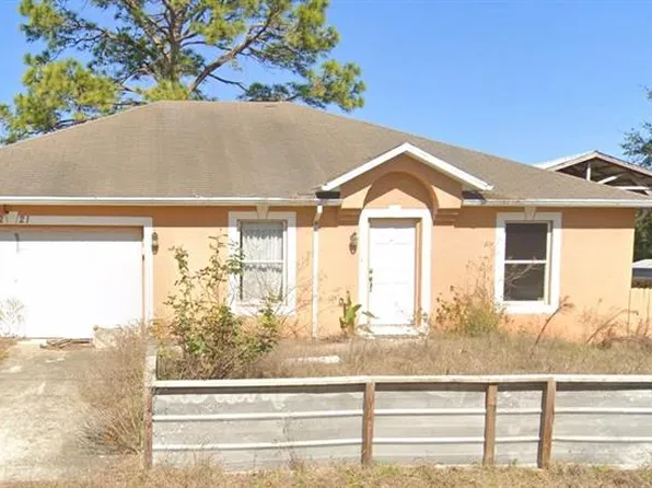 8221 Normandy Dr, Weeki Wachee, FL 34613