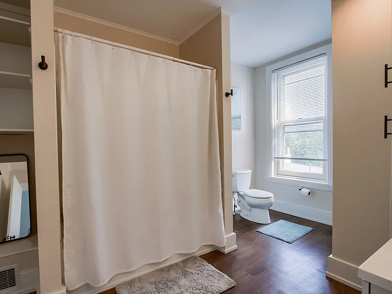Full bathroom
