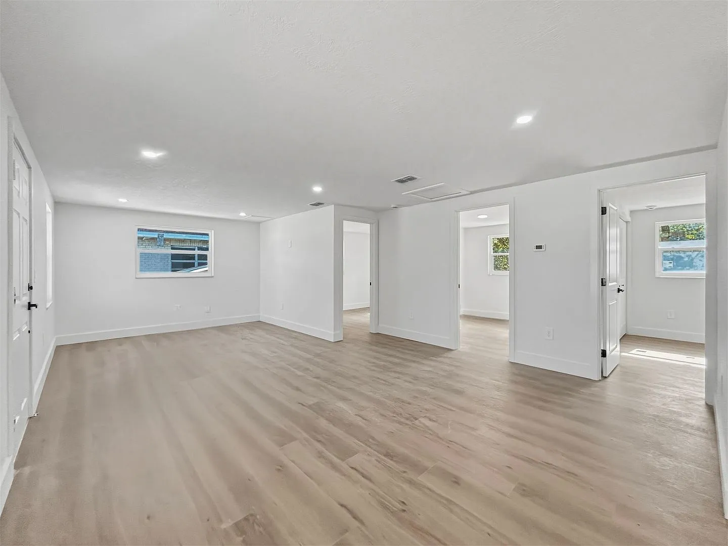 Spacious and Updated Home in Tampa! Move-in Ready | 2bed-1bath — Photo 4