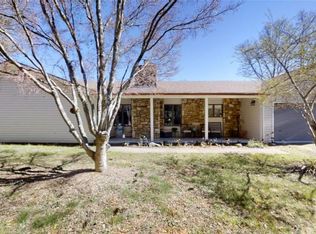 613 Emmas Grove Rd, Fletcher, NC 28732