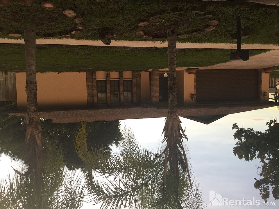 1st image of 502 W Ford Cir