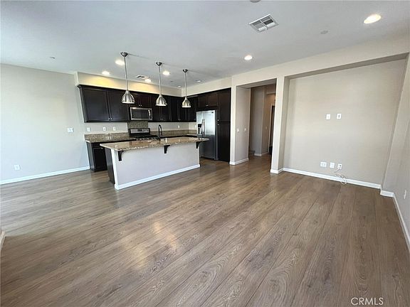 4th image of 31888 Calle Luz
