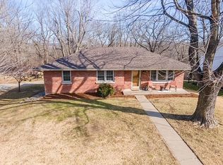 230 Indian Meadow Dr, Jefferson City, MO 65101