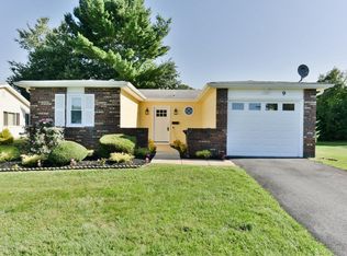 9 Vaughn Ct, Brick, NJ 08724