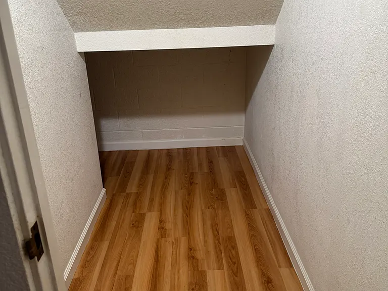 947 Laki Rd #A — Photo 21