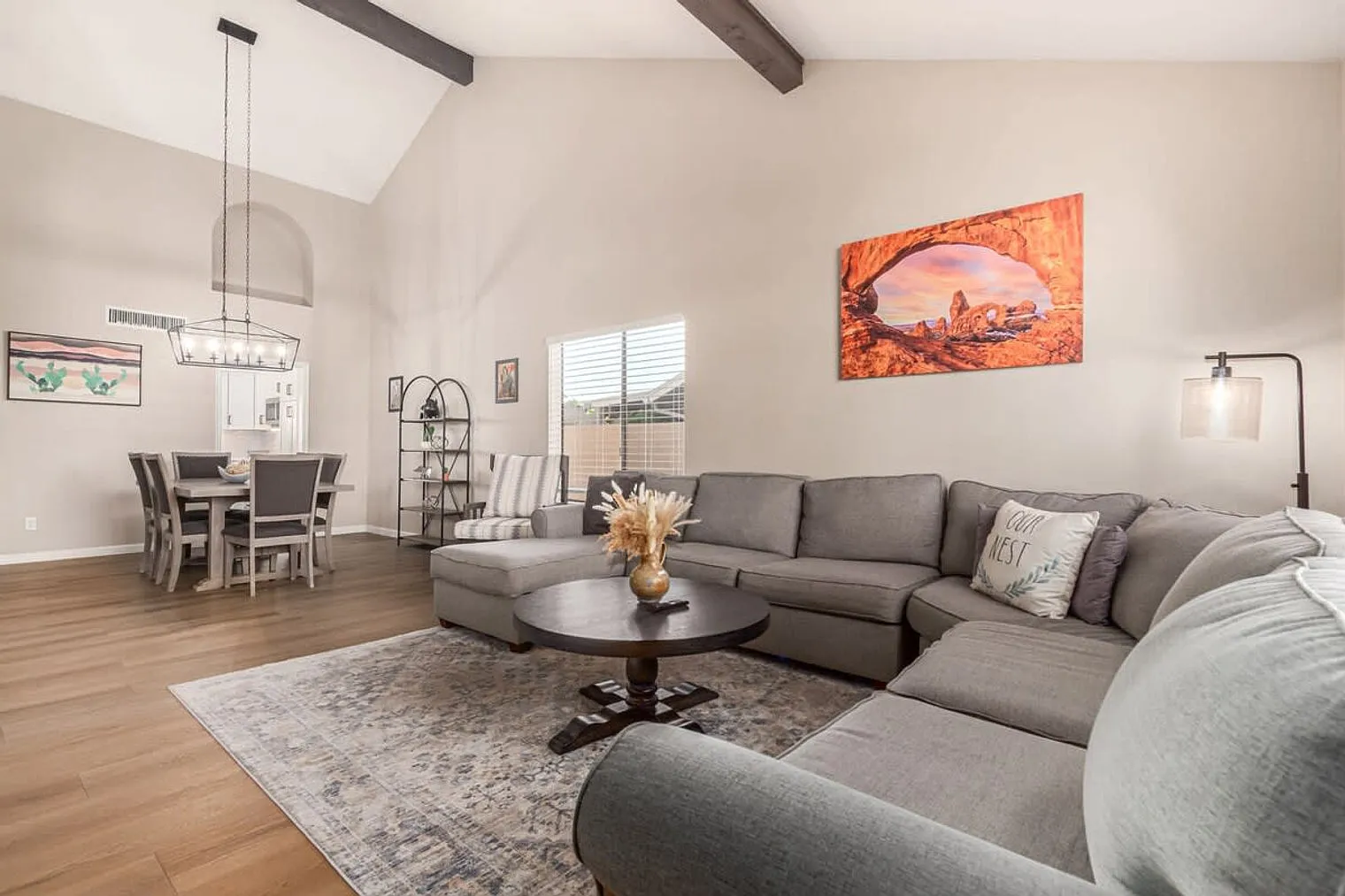 4 bed, 3.0 bath, 2917 sqft, $7,853 — Photo 3