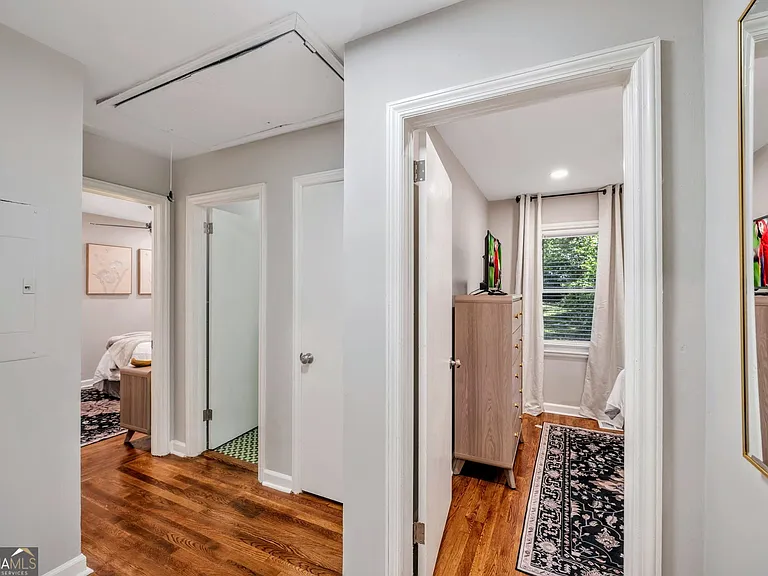 1131 Stoneybrook Rd — Photo 15