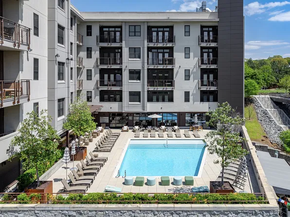 North and Line Apartments