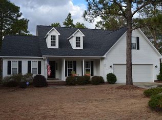 35 Hampshire Ln, Pinehurst, NC 28374