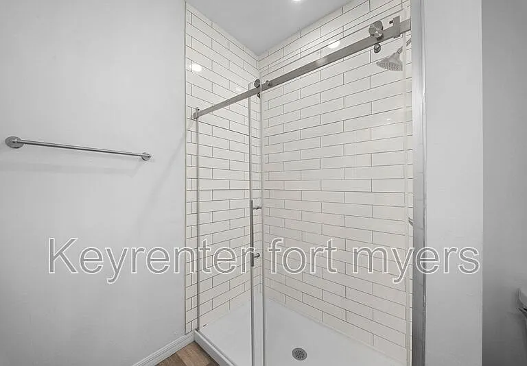 4716 29th St SW — Photo 23