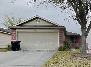 2031 Wooded Oaks Dr, Humble, TX 77396