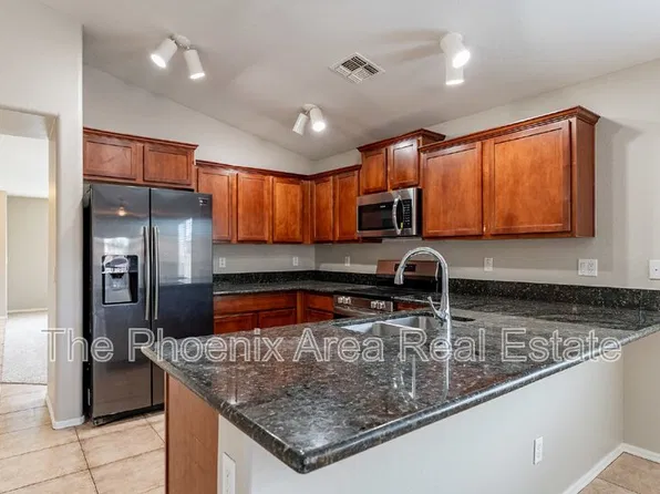 28214 N Quartz Way, San Tan Valley, AZ 85143