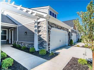 4471 Cottage Park Dr, Dayton, OH 45430