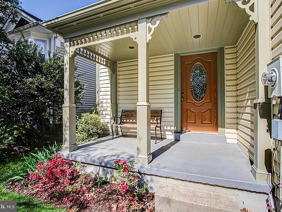 2nd image of 20410 Bargene Way