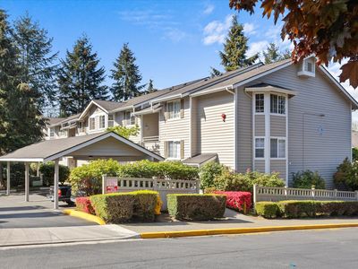 14007 NE 181st St #C-304, Woodinville, WA, 98072
