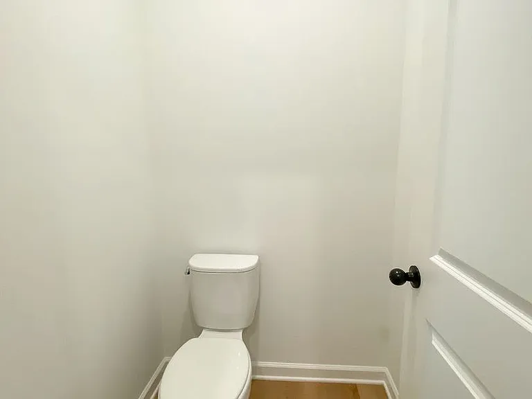 119 Oak Ave — Photo 18