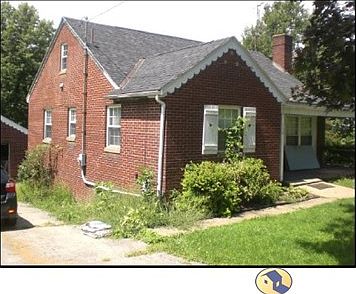 2nd image of 532 Fisher Ave