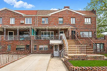 2211 East 1st Street