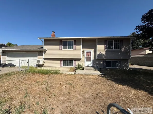 155 Hummingbird Ln, Shelley, ID 83274