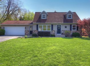 11042 8th Ave NW, Grand Rapids, MI 49534