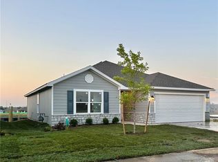 632 W Lanesfield St, Gardner, KS 66030