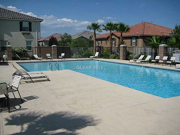 4th image of 9128 Alpine Grove Ave Unit 102