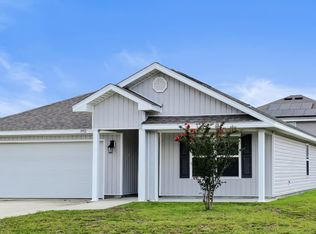 3992 Pioneer Ln, Panama City, FL 32404