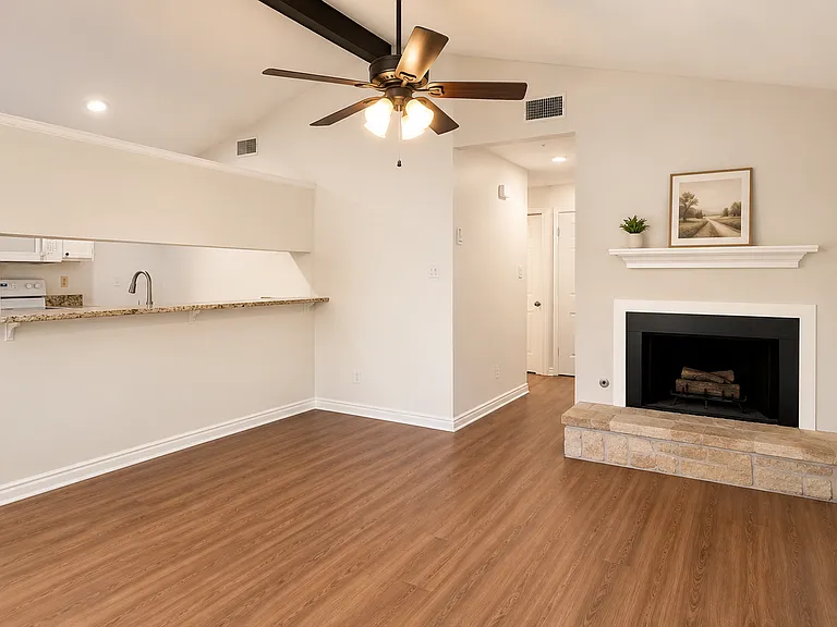 13818 George Rd — Photo 9