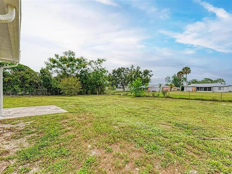 7120 Elyton Dr — Photo 29