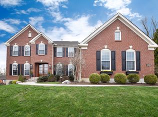 7077 Shawnee Hills Dr, Cincinnati, OH 45243