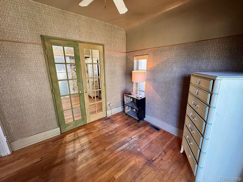 191 E Lincoln Ave, photo 20