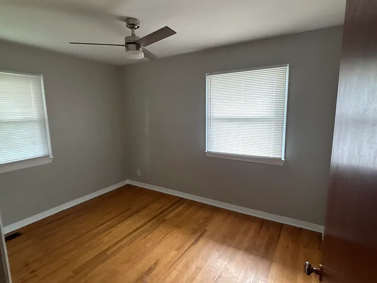 4402 Virginia Ave — Photo 4
