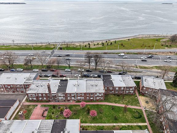 2nd image of 1045 Shore Parkway #B
