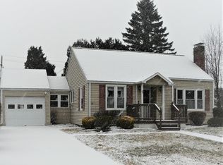 89 Hampton Rd, Elmira, NY 14904