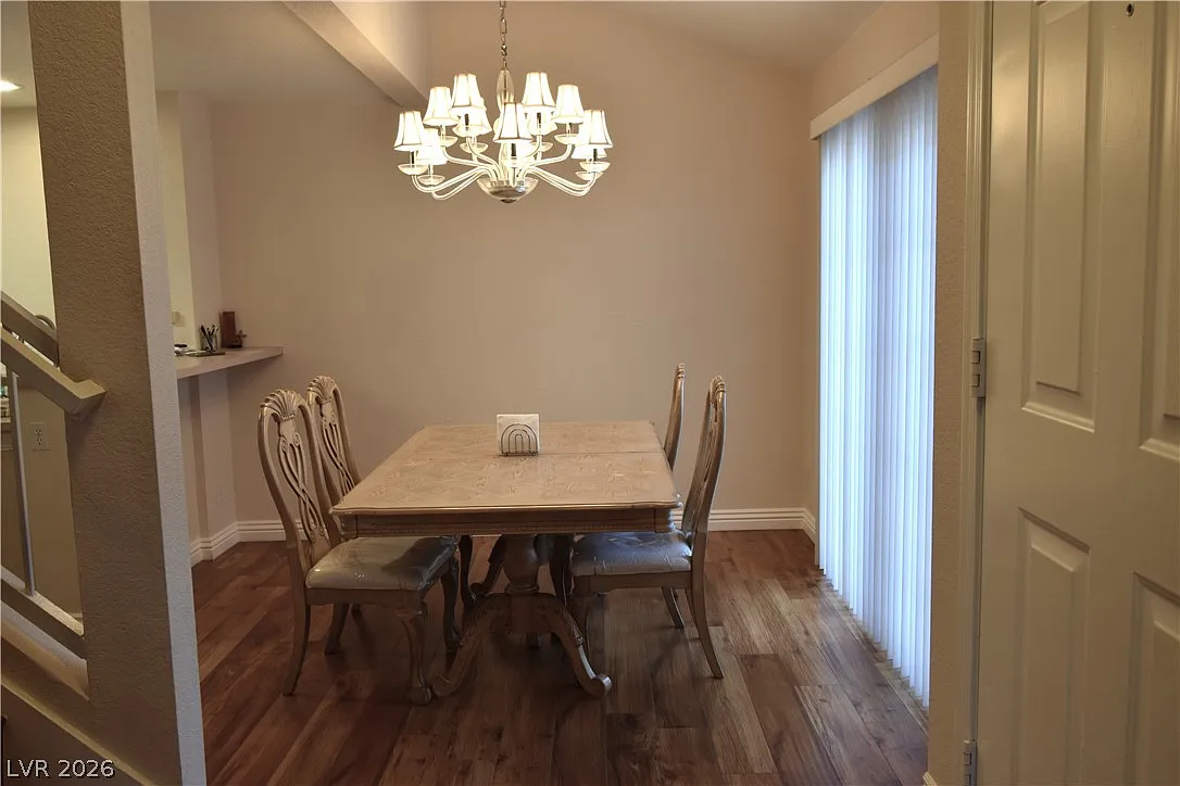 3 bed, 2.5 bath, 1311 sqft, $1,850 — Photo 4