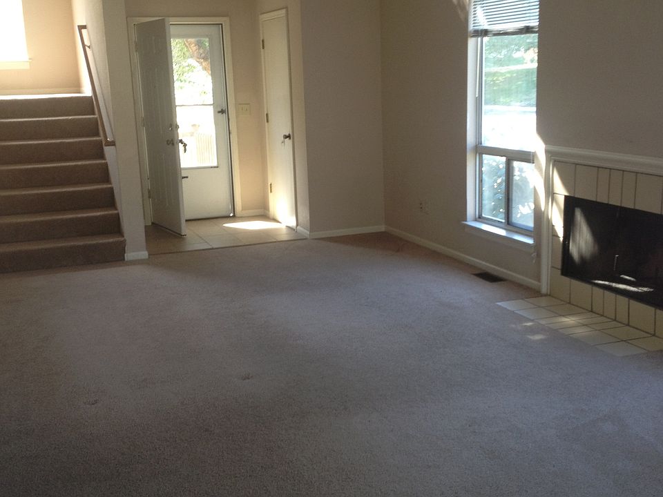 2nd image of 8933 Hauser St