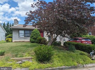 525 Weaver Ave, Chambersburg, PA